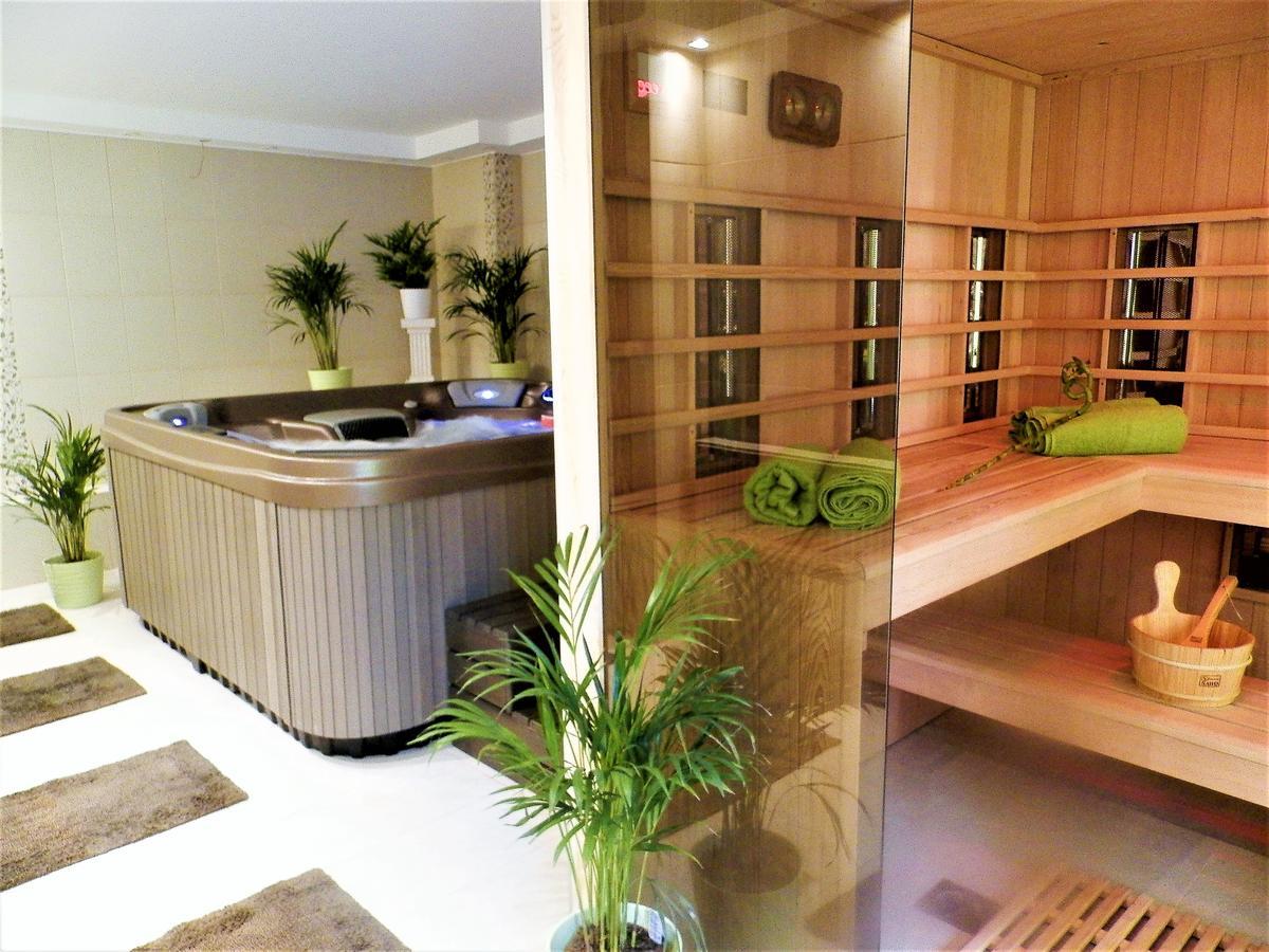 Bartok Ter Panzio Bed & Breakfast เอ็กเกอร์ ห้อง รูปภาพ